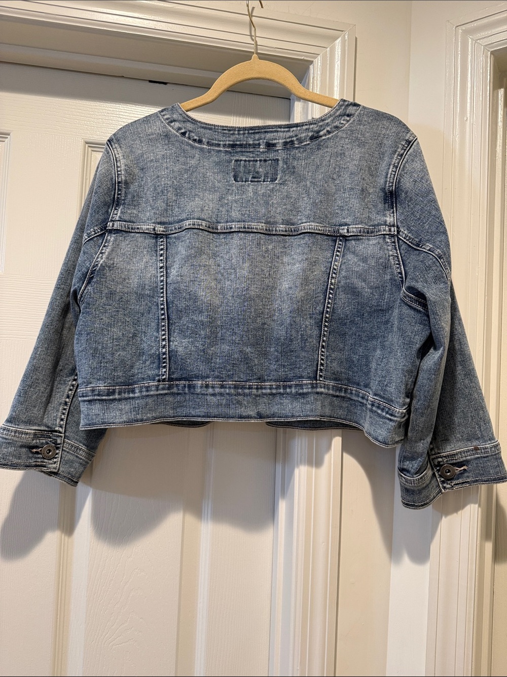 torrid Light Washed Stretch Denim Cropped Jacket 3/4 Sleeves 1X 14-16 Fall Ready - Picture 6 of 16